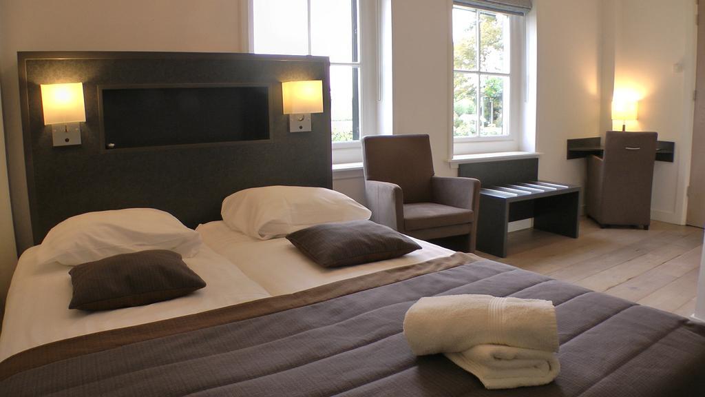 Bed And Breakfast Hoeve Chapeau Katwoude Zimmer foto