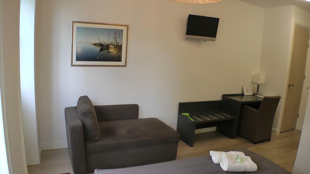Bed And Breakfast Hoeve Chapeau Katwoude Zimmer foto
