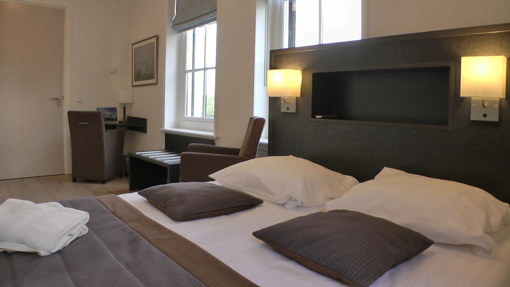 Bed And Breakfast Hoeve Chapeau Katwoude Zimmer foto